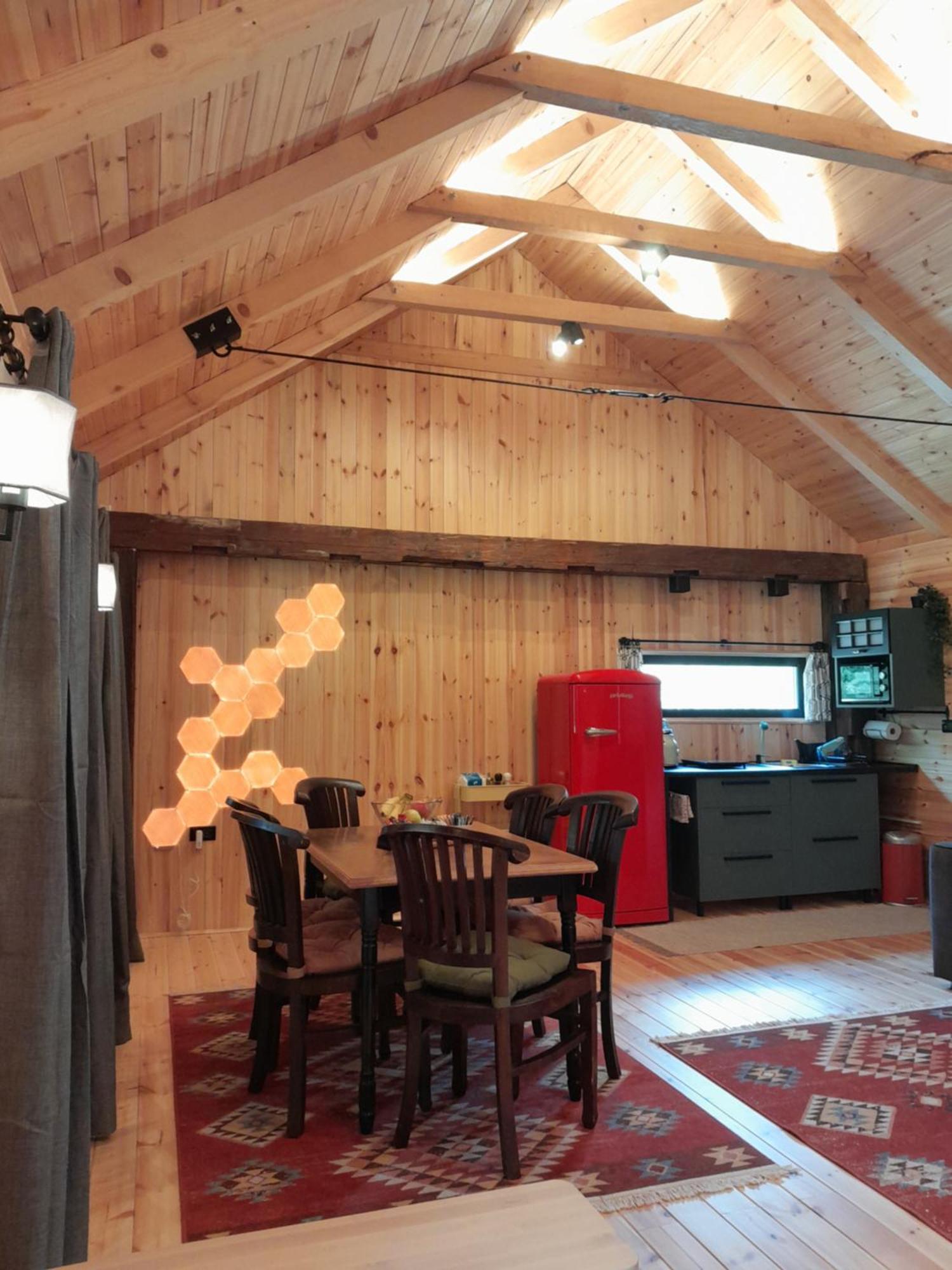 Nica Wood Villa Sremska Kamenica Ngoại thất bức ảnh